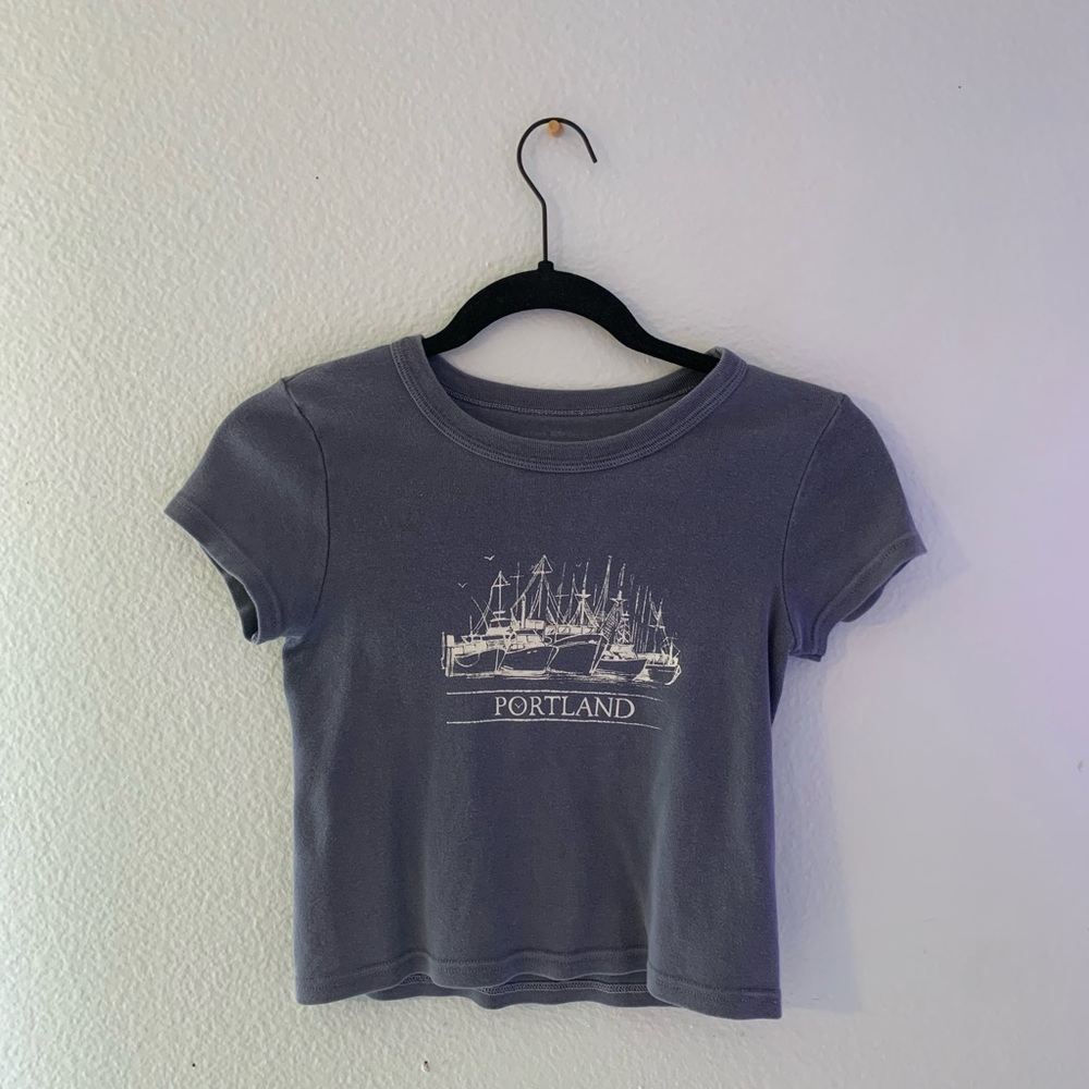 navy blue portland cropped tee